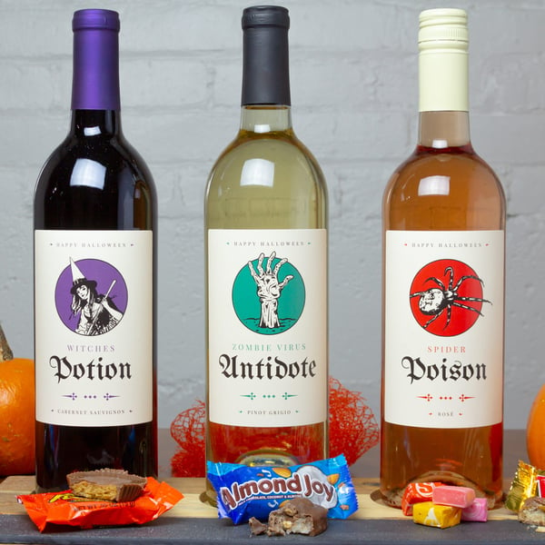 Halloween Essentials Wine Gift Set